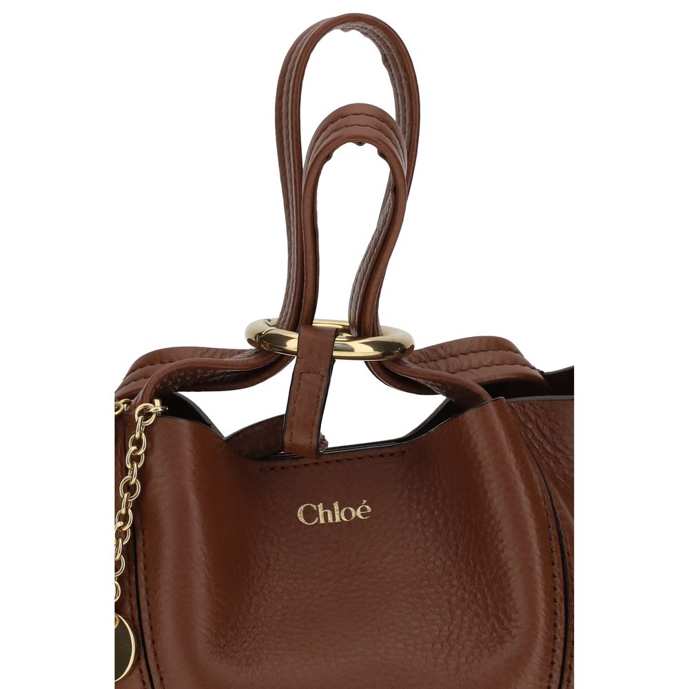 Chloé