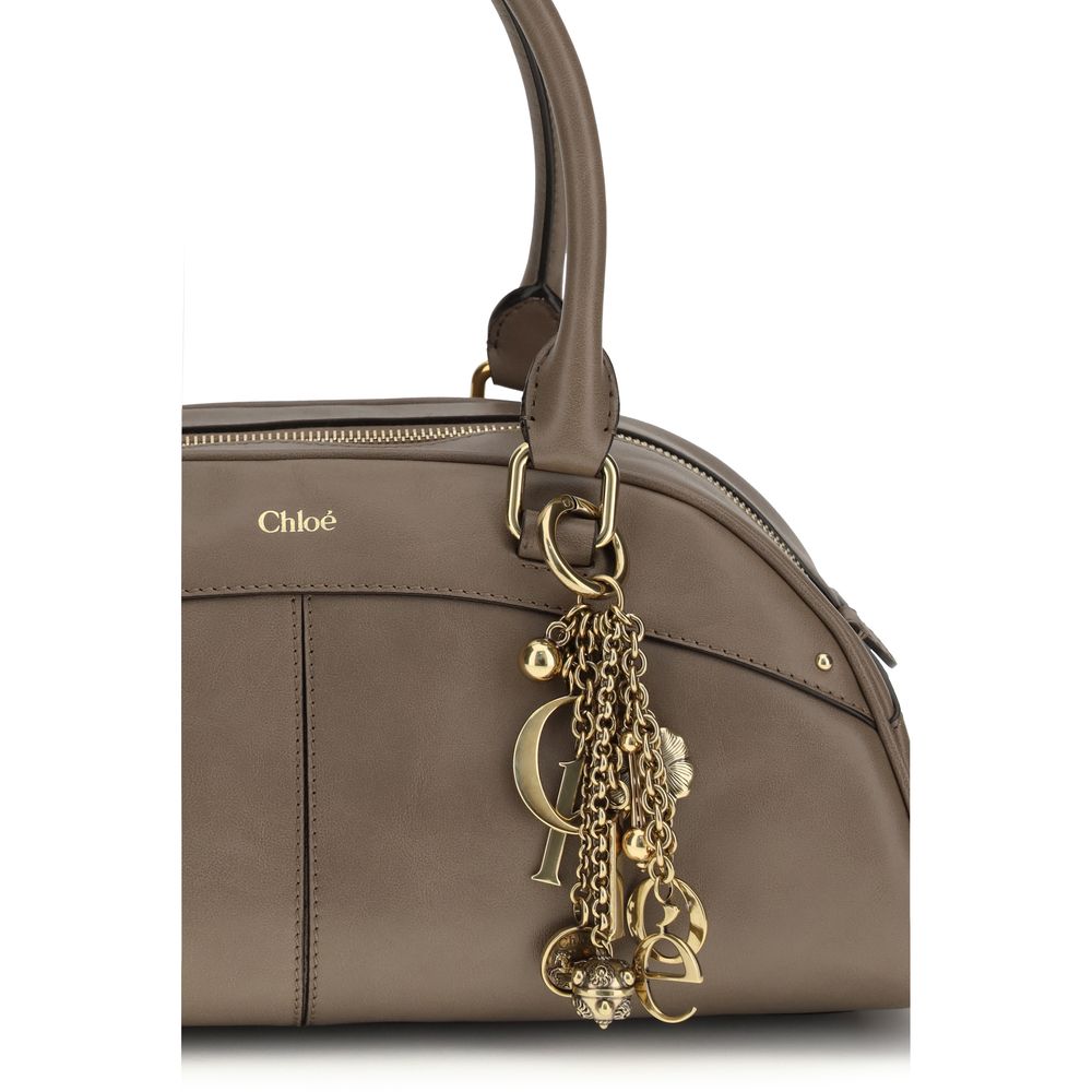 Chloé
