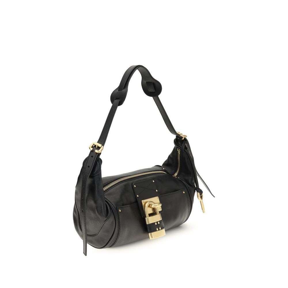 Chloé
