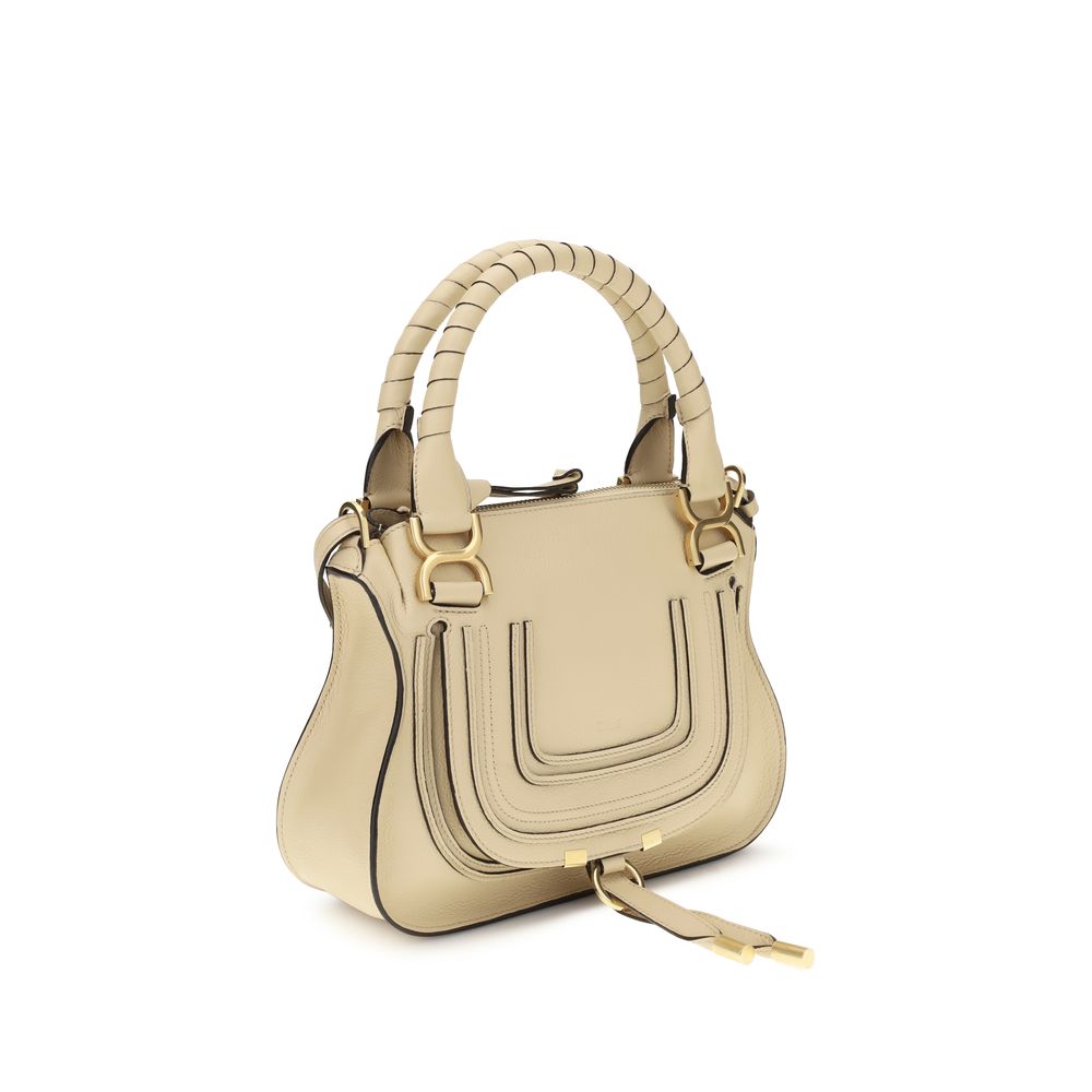 Chloé