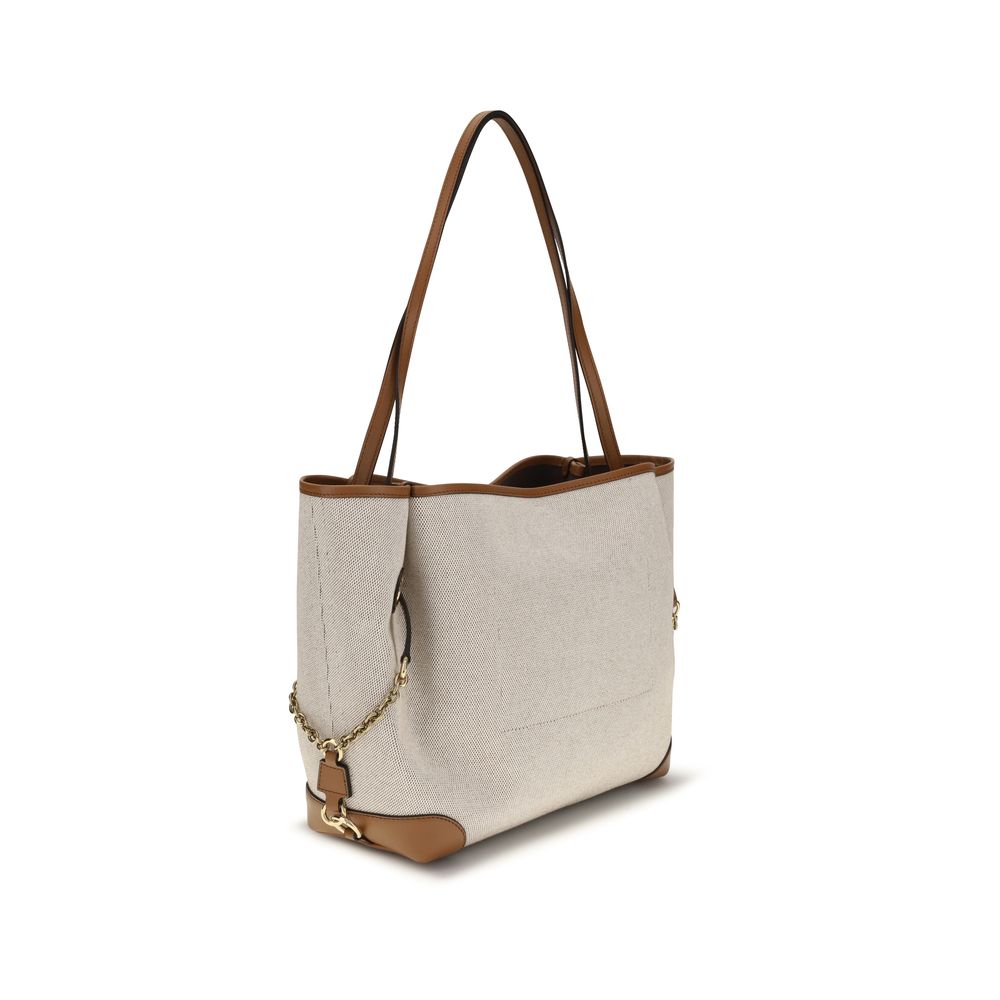 Chloé