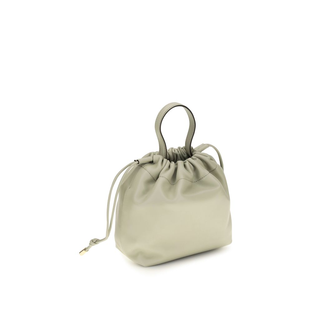 Chloé