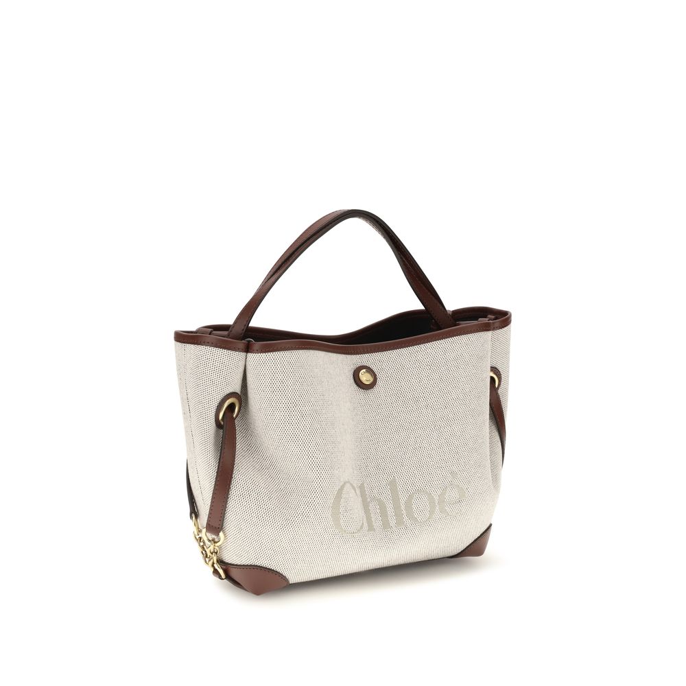 Chloé